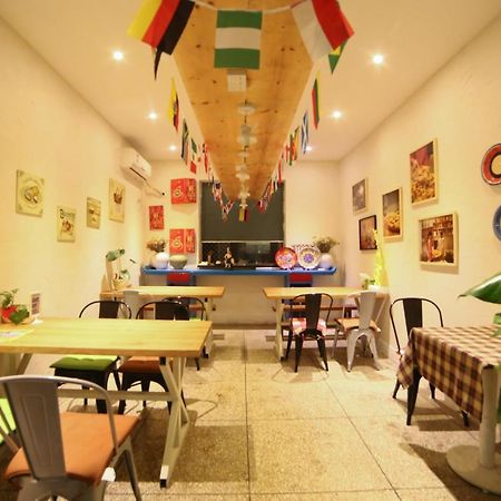 Luoyang Heartland International Youth Hostel Zewnętrze zdjęcie