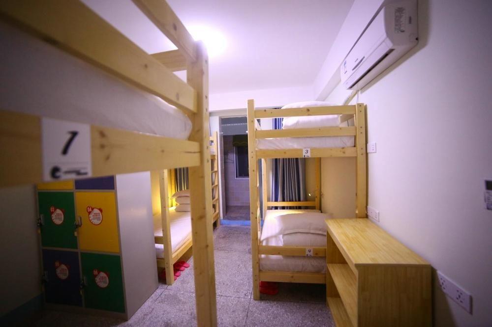 Luoyang Heartland International Youth Hostel Zewnętrze zdjęcie